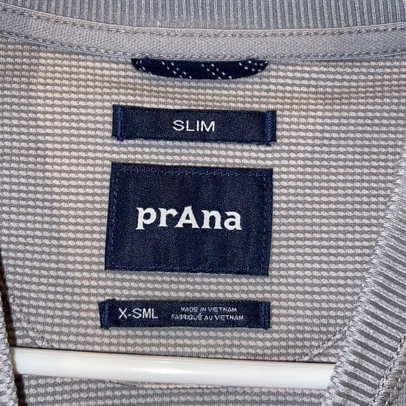 Prana Sol Defender henley NWOT - Picture 4 of 7